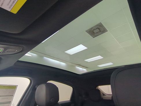New 2026 Porsche Cayenne E-Hybrid Coupe AWD/4WD image 22