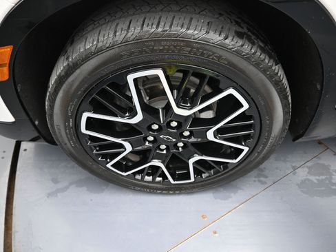 Used 2023 Chevrolet Blazer RS w/ Driver Confidence II Package image 23