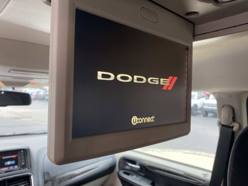 Used 2014 Dodge Grand Caravan SE w/ Quick Order Package 29E SE image 12