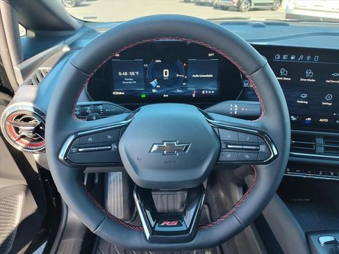 New 2026 Chevrolet Equinox EV RS image 11