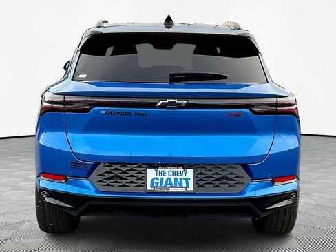 New 2026 Chevrolet Equinox EV RS image 4