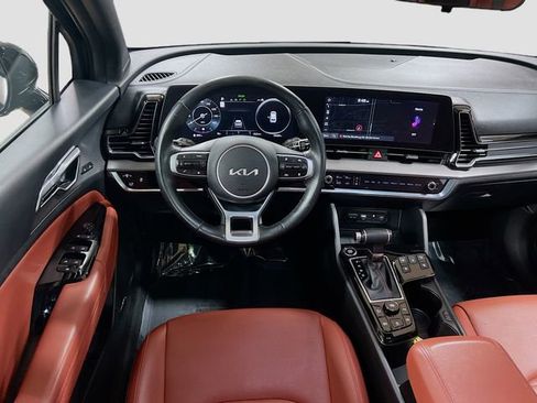 Certified 2023 Kia Sportage SX image 24