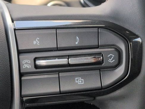 Used 2023 Chevrolet Colorado LT w/ LT Convenience Package RWD image 25
