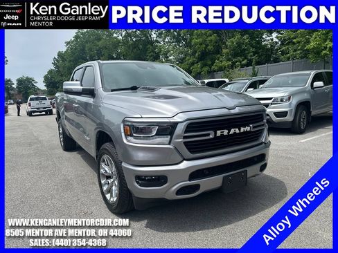 Used 2024 RAM 1500 Laramie AWD/4WD image 1
