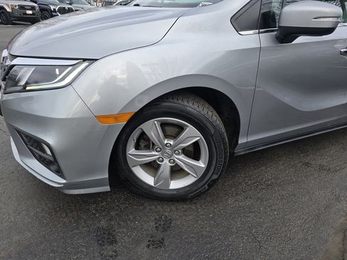 Used 2020 Honda Odyssey EX-L image 2