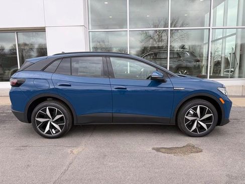 New 2026 Volkswagen ID.4 Pro S AWD/4WD image 2