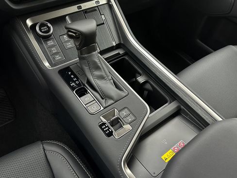 New 2026 Lexus GX 550 AWD/4WD image 22