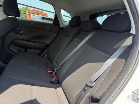 Used 2024 Hyundai Kona SEL AWD/4WD image 25