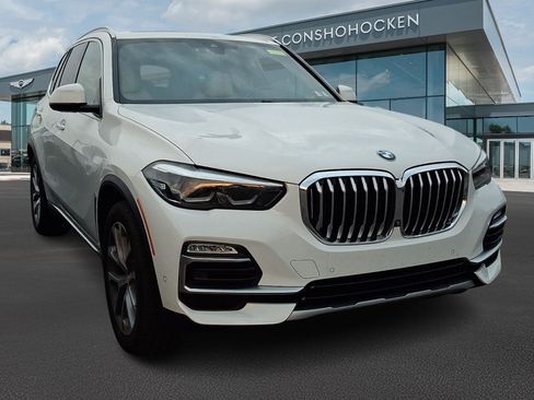 Used 2019 BMW X5 xDrive40i w/ Convenience Package AWD/4WD image 2