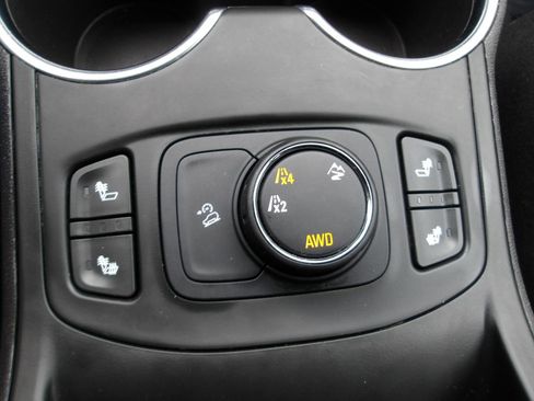 Used 2018 GMC Terrain SLE w/ Driver Convenience Package image 26