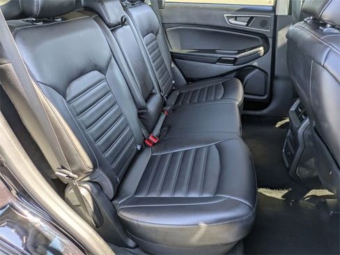 Used 2024 Ford Edge SEL image 34