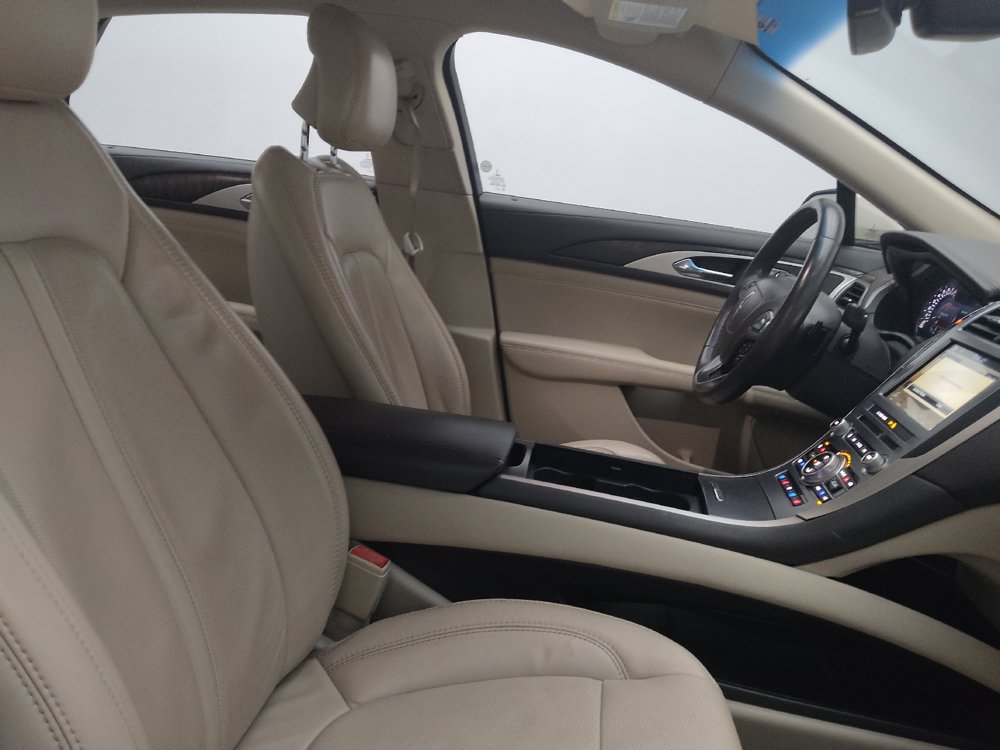 Used 2017 Lincoln MKZ Reserve w/ Climate Package FWD image 21