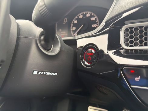 Certified 2025 Honda Civic Sport image 23