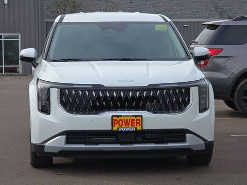 New 2026 Kia Carnival LXS image 3