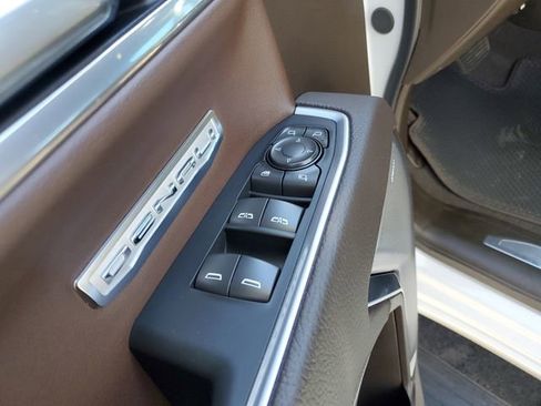 Used 2025 GMC Sierra 1500 Denali w/ Denali Reserve Package image 18