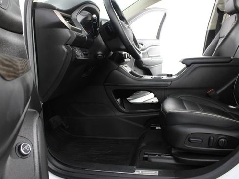 Used 2023 GMC Acadia Denali w/ Denali Ultimate Package FWD image 20