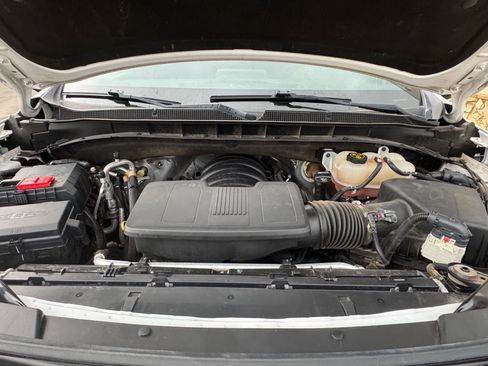 Used 2022 Chevrolet Tahoe RST w/ Luxury Package image 17