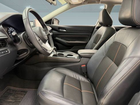 Used 2022 Nissan Altima 2.0 SR FWD image 4