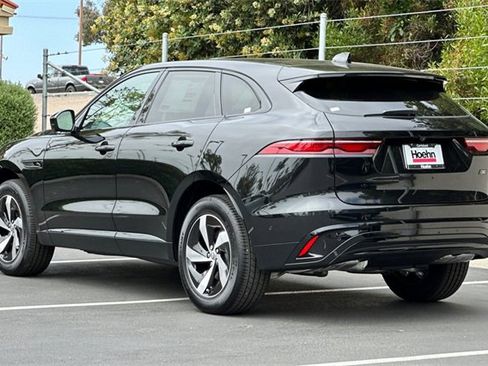 New 2026 Jaguar F-PACE R-Dynamic S image 3