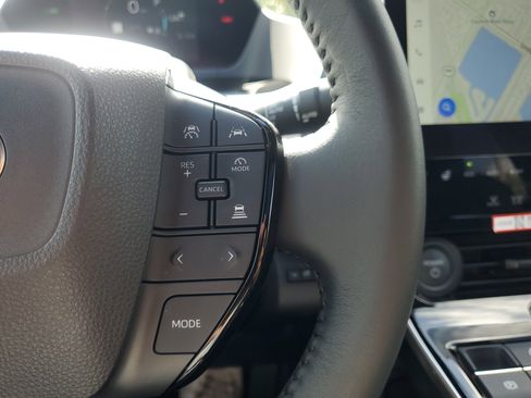 Used 2025 Toyota bZ4X AWD w/ Weather Package image 27