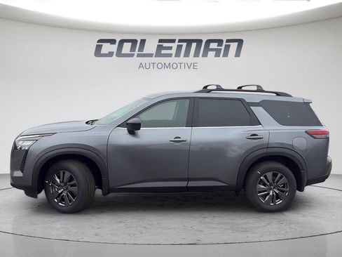 New 2026 Nissan Pathfinder SV image 2