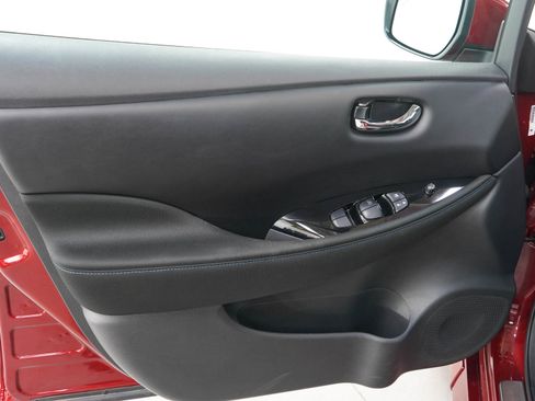 Used 2024 Nissan Leaf SV Plus FWD image 19