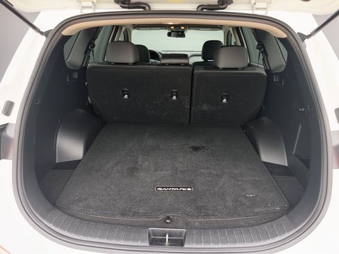 Used 2020 Hyundai Santa Fe SE w/ Cargo Package FWD image 27