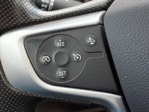 Used 2023 GMC Acadia SLE w/ Driver Convenience Package image 24