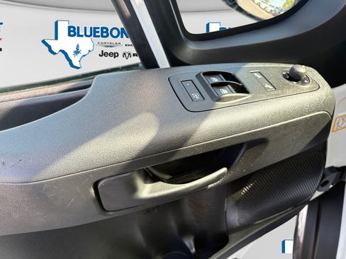 Used 2026 RAM ProMaster 2500 w/ Convenience Group FWD image 10