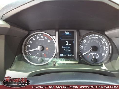 Used 2023 Toyota Tacoma TRD Off-Road AWD/4WD image 31