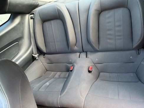 Used 2020 Ford Mustang Coupe RWD image 13