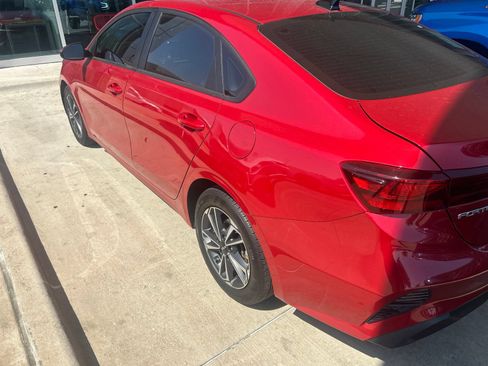 Used 2024 Kia Forte LXS FWD image 12