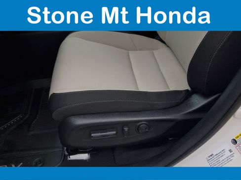 Used 2024 Honda CR-V EX image 17