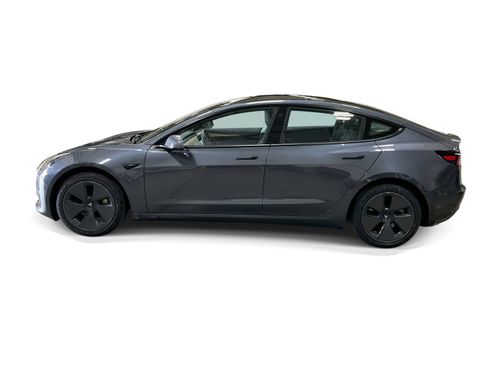 Certified 2023 Tesla Model 3 Standard Range RWD image 3