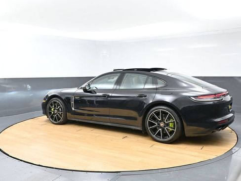 Used 2023 Porsche Panamera 4 Platinum Edition AWD/4WD image 8