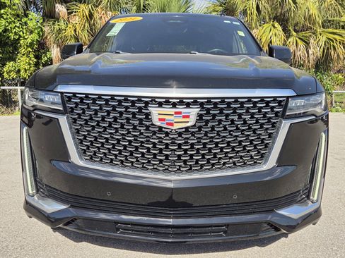 Used 2021 Cadillac Escalade Premium Luxury RWD image 8