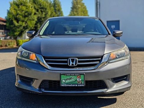 Used 2013 Honda Accord LX image 2