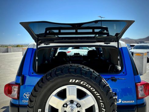 Used 2008 Toyota FJ Cruiser 4WD image 49