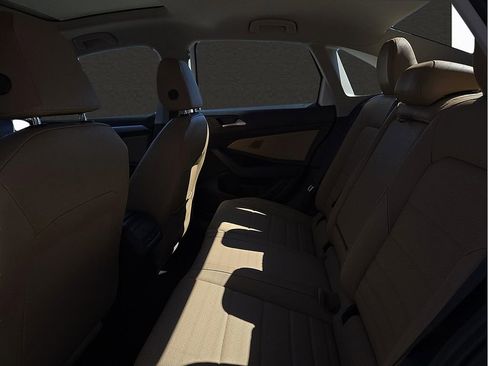 Used 2021 Volkswagen Jetta SE image 9