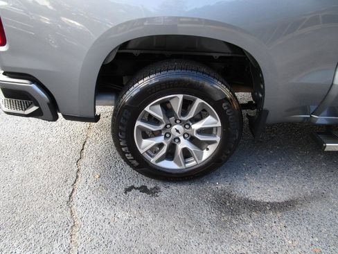 Used 2022 Chevrolet Silverado 1500 RST w/ Safety Package image 29