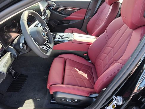 New 2026 BMW 530i w/ M Sport Package image 7