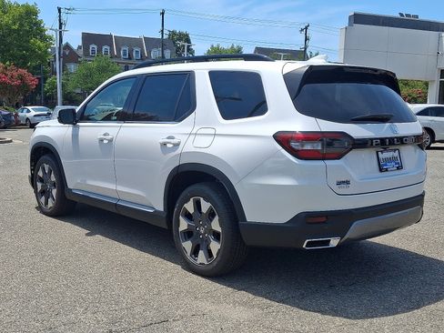 New 2026 Honda Pilot Elite image 4