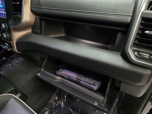 Certified 2022 RAM 1500 Laramie AWD/4WD image 40