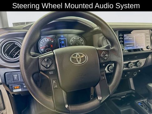 Used 2022 Toyota Tacoma SR AWD/4WD image 13