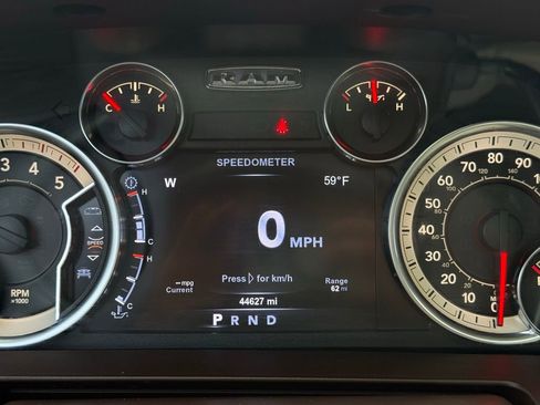 Used 2017 RAM 2500 Laramie w/ Convenience Group image 31