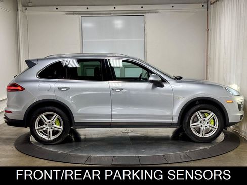 Used 2016 Porsche Cayenne S AWD/4WD image 11