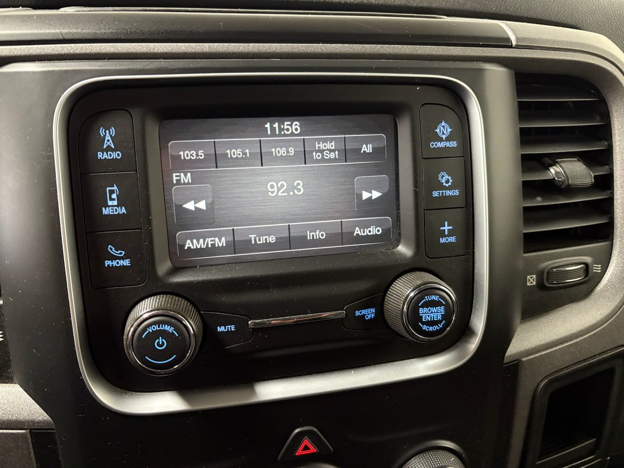 Used 2022 RAM 1500 Tradesman AWD/4WD image 14