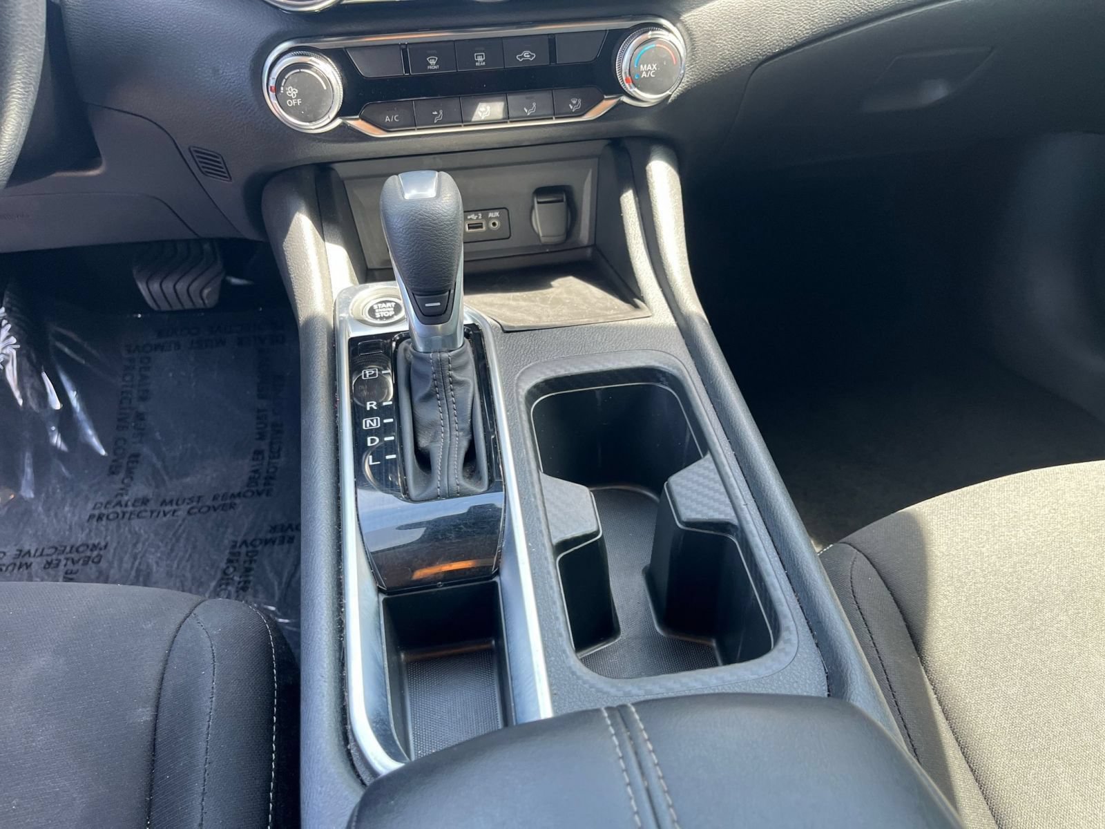 Used 2025 Nissan Sentra SV FWD image 42