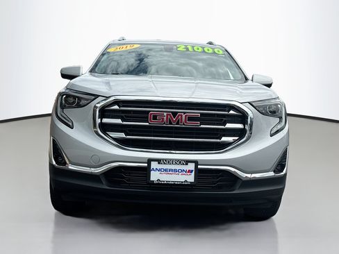 Used 2019 GMC Terrain SLT FWD image 17