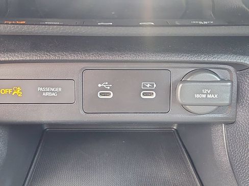 Certified 2025 Honda Civic LX image 16